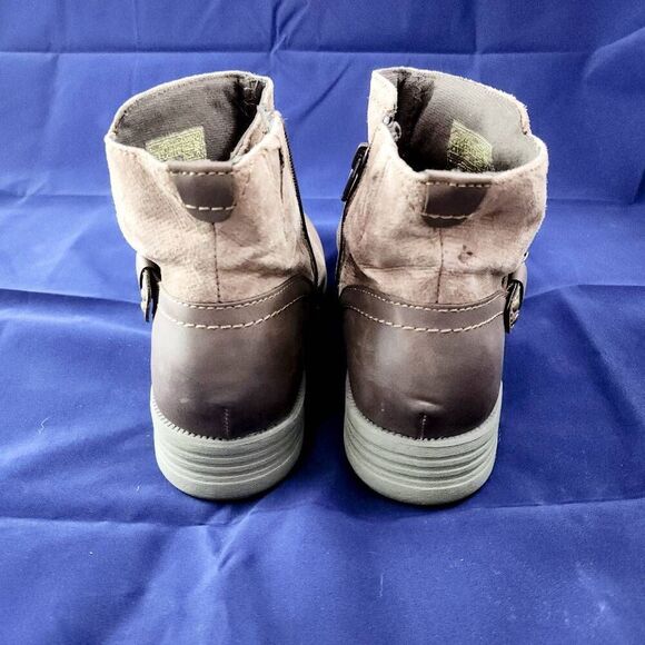 Earth Origins Phoenix booties Size 11 - Picture 6 of 9